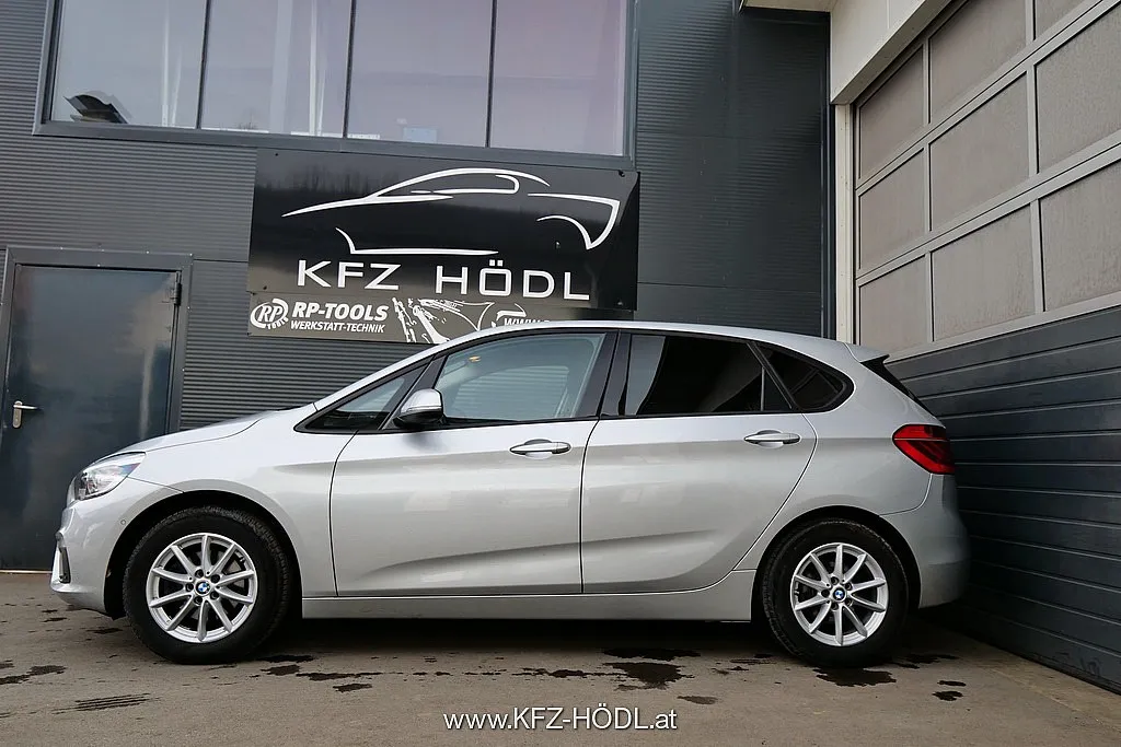 BMW 218d xDrive Active Tourer Advantage Aut. Image 6