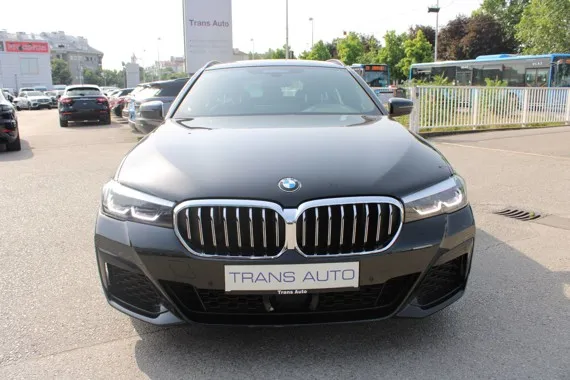 BMW serija 5 520d Touring AUTOMATIK ///M Paket *HARMAN KARDO Image 2