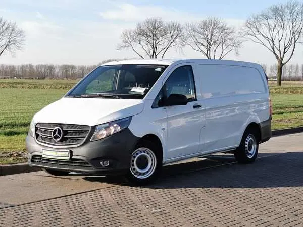 Mercedes-Benz Vito 116 CDI Image 2